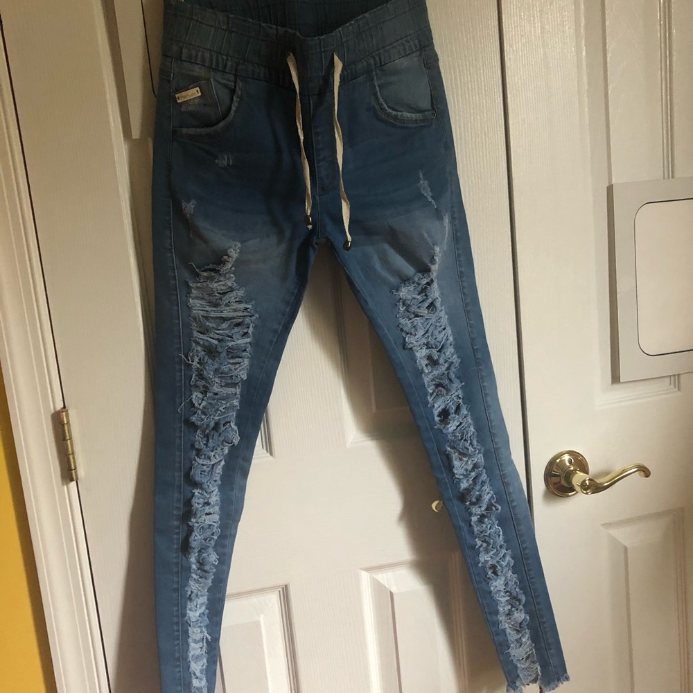 Jeans - Picture 3 of 3
